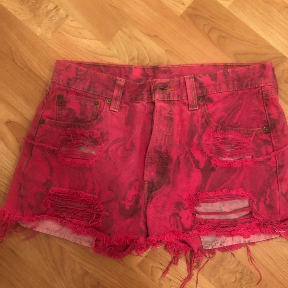 Levi Shorts Tie Dye